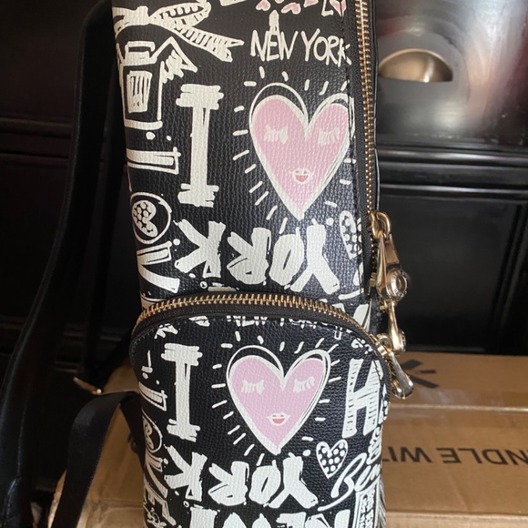 Authentic Henri Bendel Backpack - Picture 7 of 9